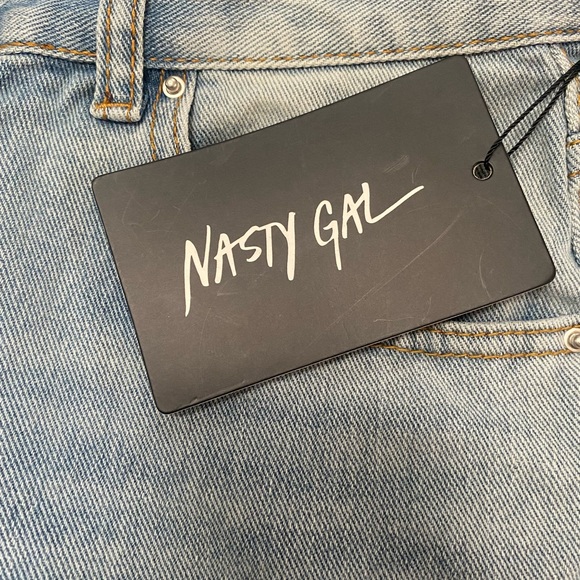 Nasty Gal school Day Distressed Jeans - Picture 11 of 14